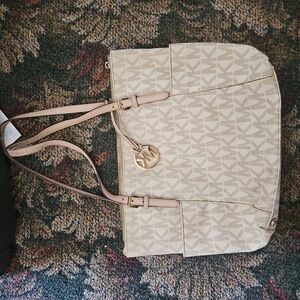 Michael Kors tote and wallet